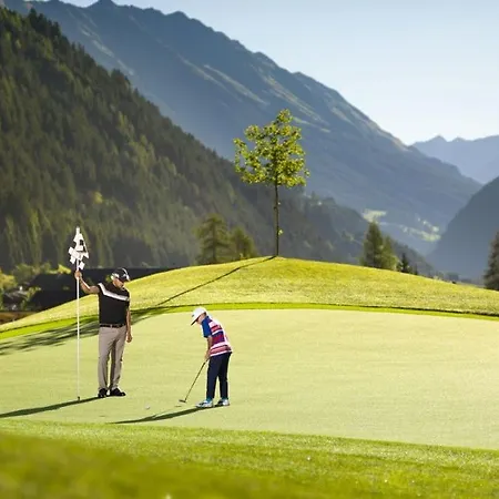 Alpinpark Mit Swimmingpool, Sonnenloggia Und Kamin - Grossglockner Matrei מטרי אין אוסטירול