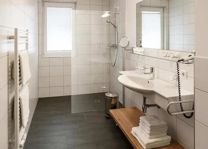 Apartman Alpinpark Mit Swimmingpool, Sonnenloggia Und Kamin - Grossglockner Matrei