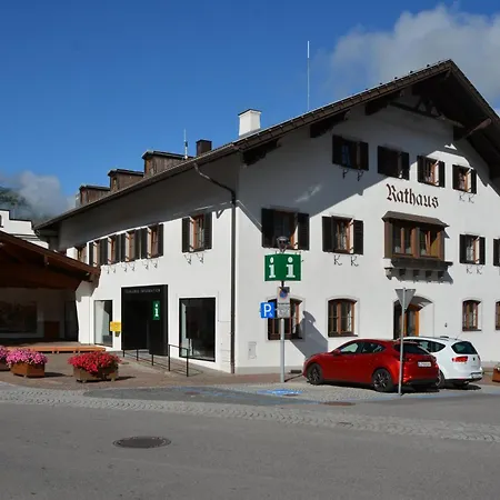 Διαμέρισμα Alpinpark Mit Swimmingpool, Sonnenloggia Und Kamin - Grossglockner Matrei *